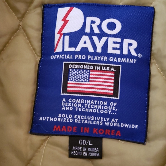 NOTRE DAME JACKET - LARGE BUT FITS LIKE XL - Picture 4 of 6